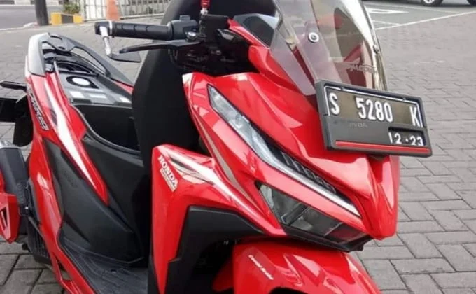 Hanya Dengan Rp 750 Ribuan Honda Vario 150 Berubah Menjadi Baby Forza 250