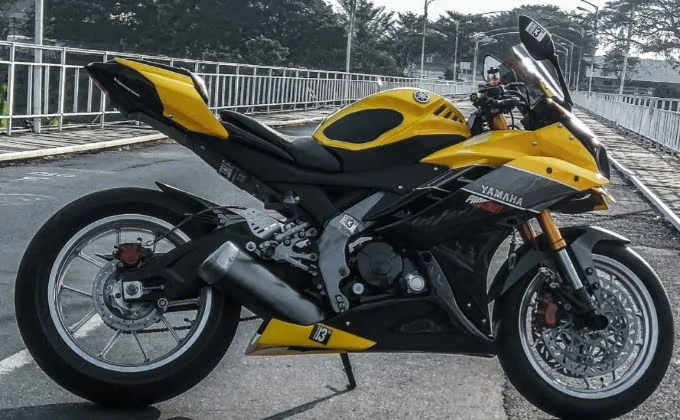 Yamaha Vixion 2008 Modif Hedon Part Ori Moge