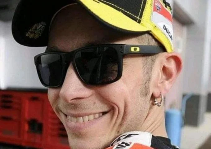 Inilah 5 Kacamata Pembalap Motogp Yang Wajib Diketahui