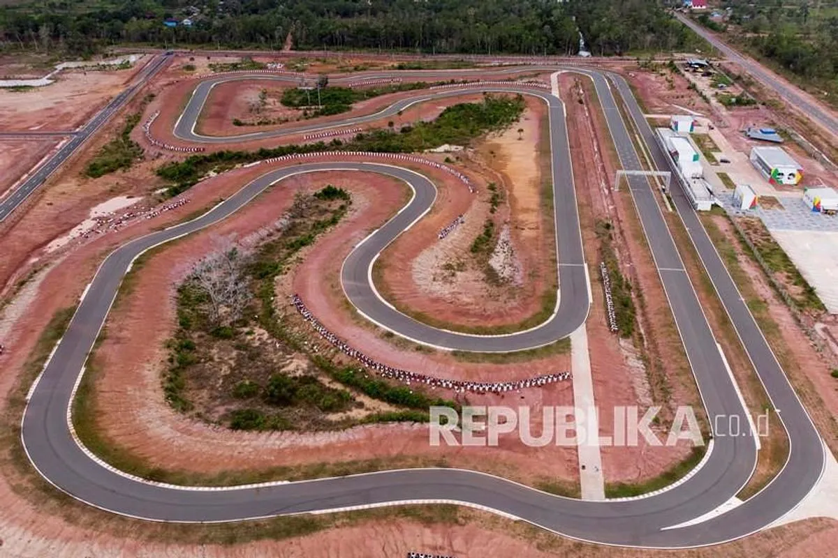 Balap Motor Dan Perjalanan Dari Sirkuit Ke Jalan