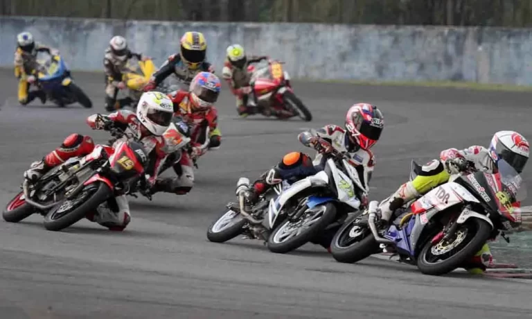 Balap Motor di Era COVID-19: Perubahan dan Penyesuaian