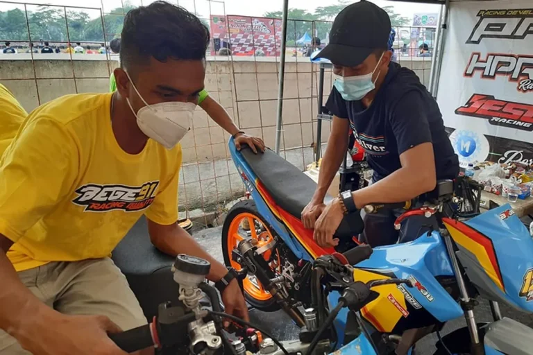 Balap Motor di Era Pandemi: Tantangan dan Perubahan