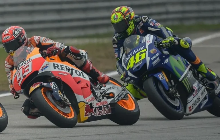 Balapan MotoGP: Adrenaline di Trek