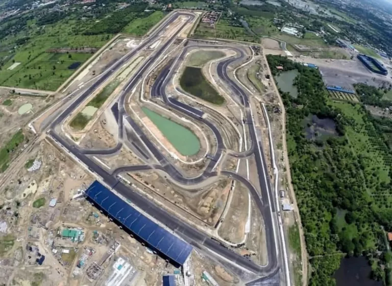 Desain dan Konstruksi Arena Motor GP