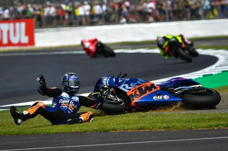 Juara Motor GP yang Mengalami Kecelakaan