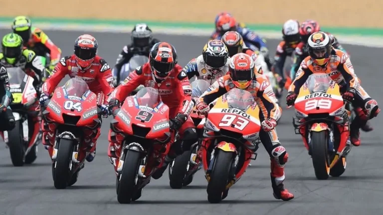 Memasuki Dunia Kompetisi MotorGP