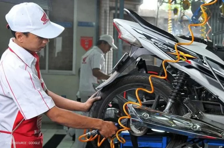 Mengapa Motor GP Lebih Mahal dari Motor Biasa