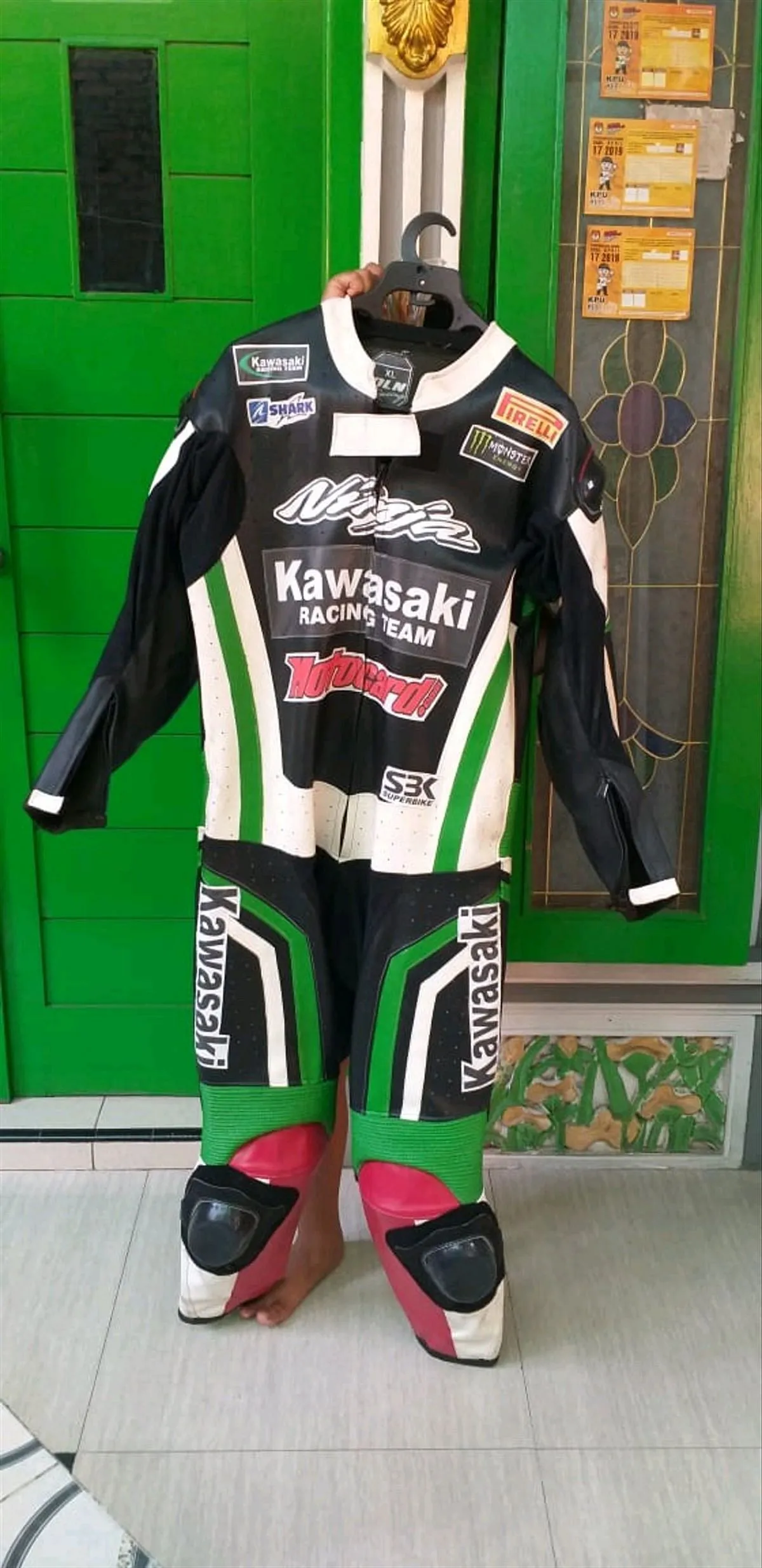 Mengungkap Keistimewaan Wearpack Balap Motor Gp Asli Warna Hijau