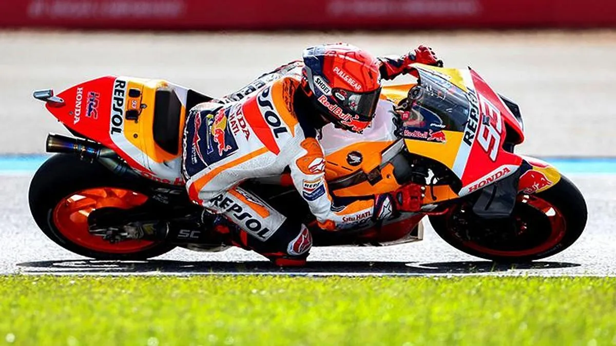 Motogp Revolusi Teknologi Bahan Bakar Dan Pelumas Dalam Dunia Motorsport