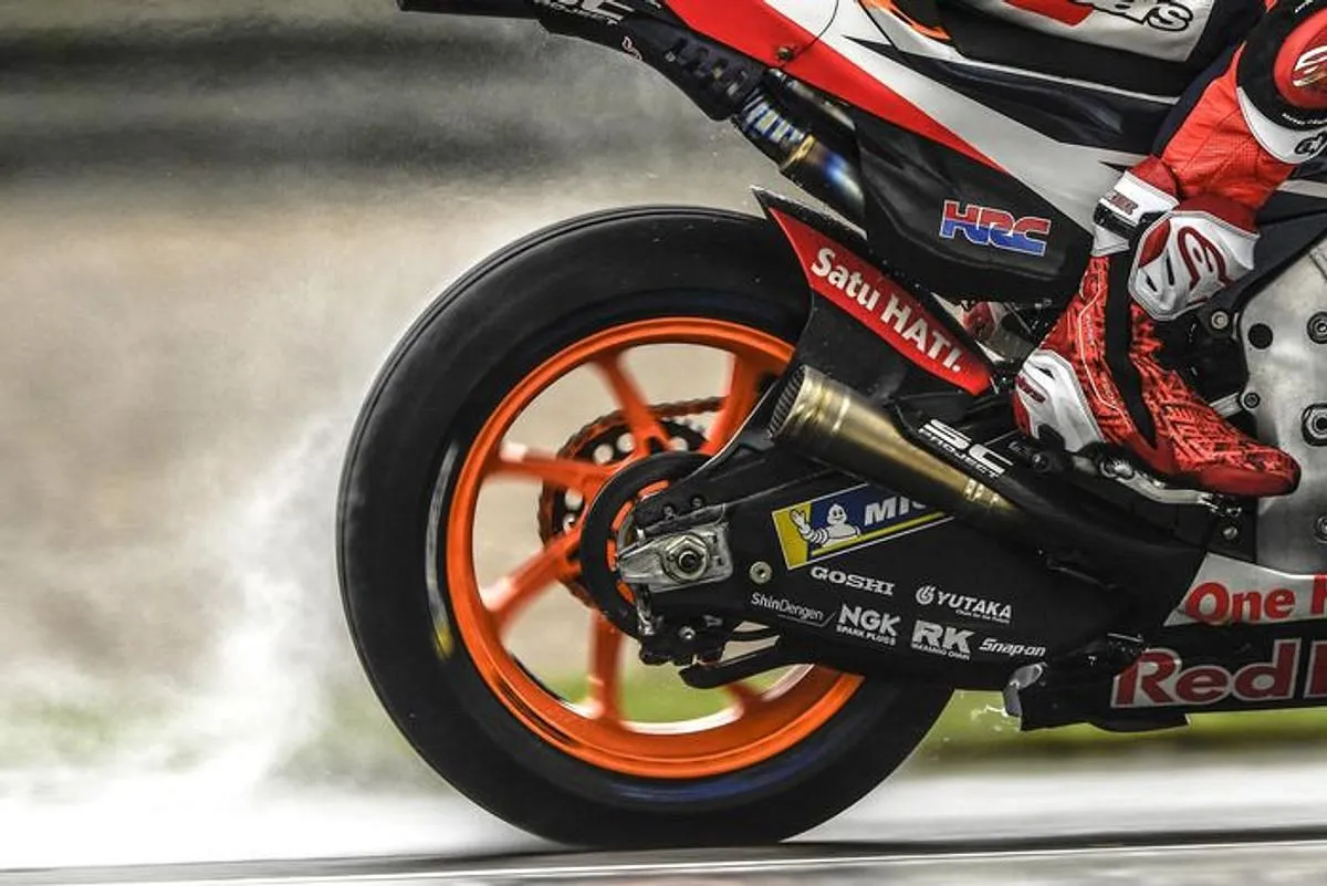 Pembalap Motogp Dan Dampaknya Dalam Perilaku Berkendara Di Jalan Raya