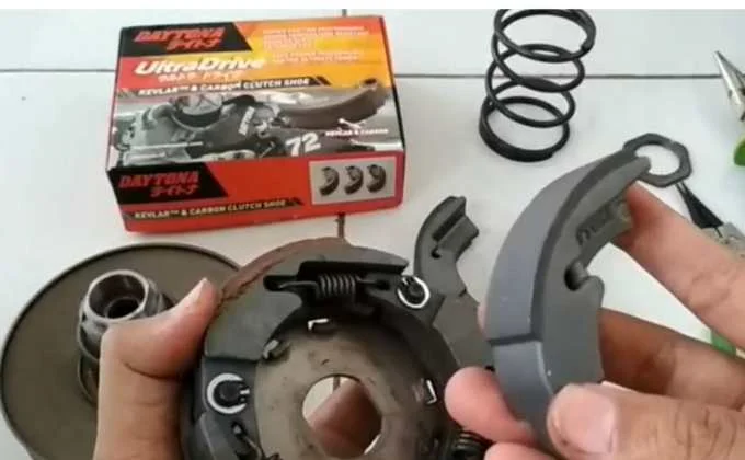 Penyebab Kampas Ganda Motor Matic Habis Sebelah 2