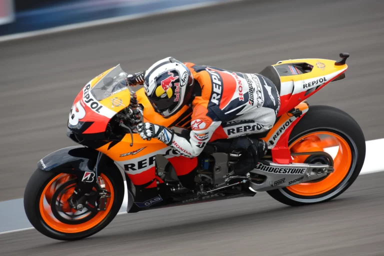 Prestasi Gemilang Motor GP Pertama Honda