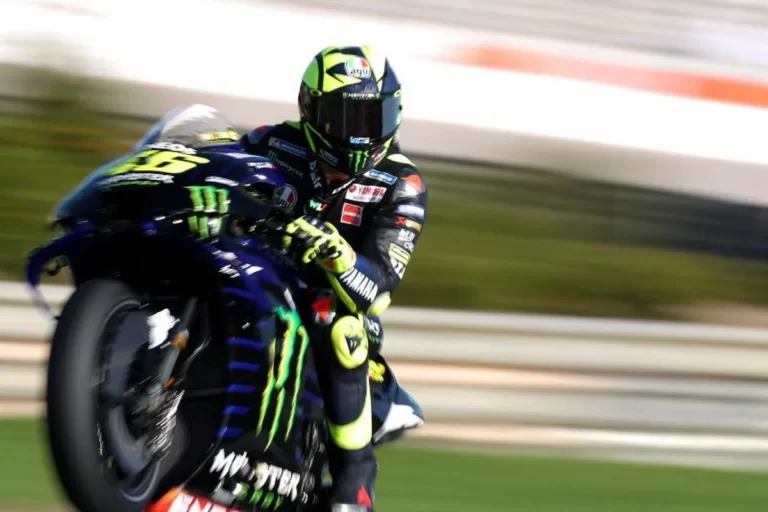 Sponsor Resmi Motor GP dan Fans