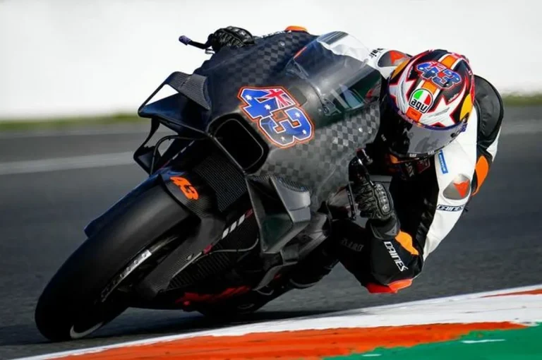 Teknologi Terkini di Kelas Pabrikan Motor GP