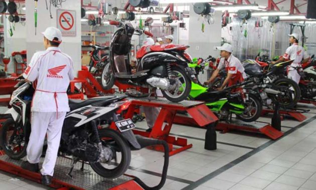 Content image for Biaya Turun Mesin Motor Mahal? Ternyata Ini 4 Penyebab Utamanya!