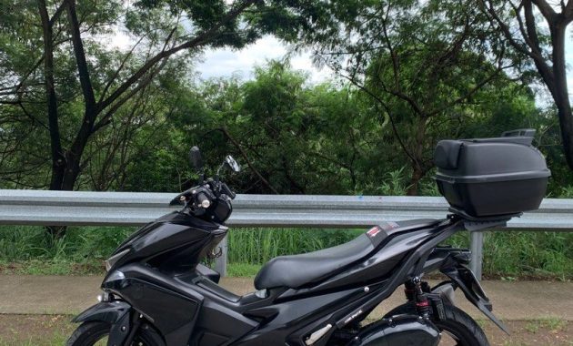 Aerox 155 ABS dan Non-ABS