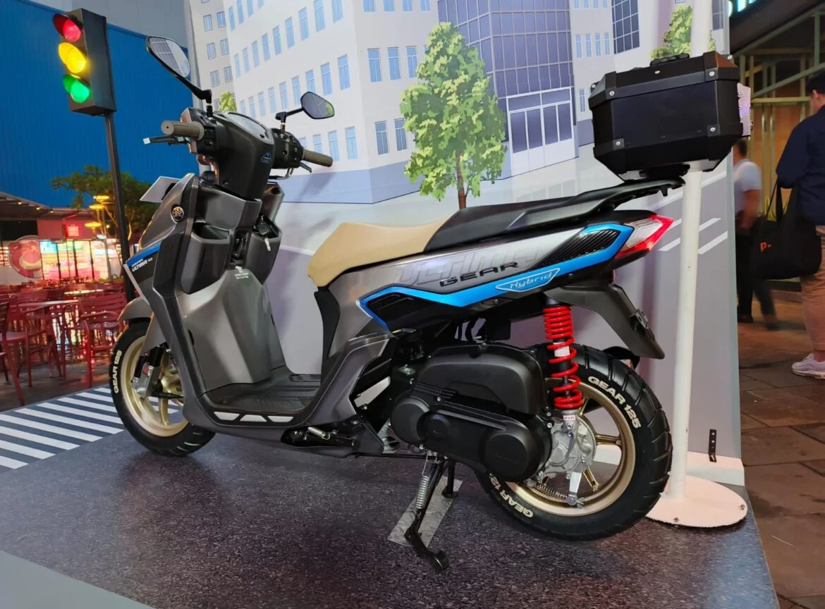 Gak Perlu Mahal 5 Konsep Modifikasi Yamaha Gear 125 Hybrid Di Angka Rp 5 Juta