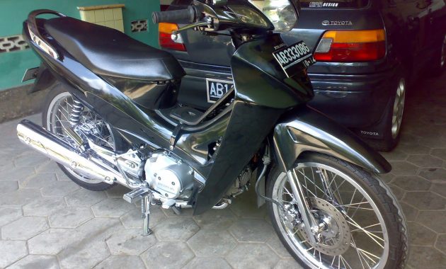 Honda Karisma - 1