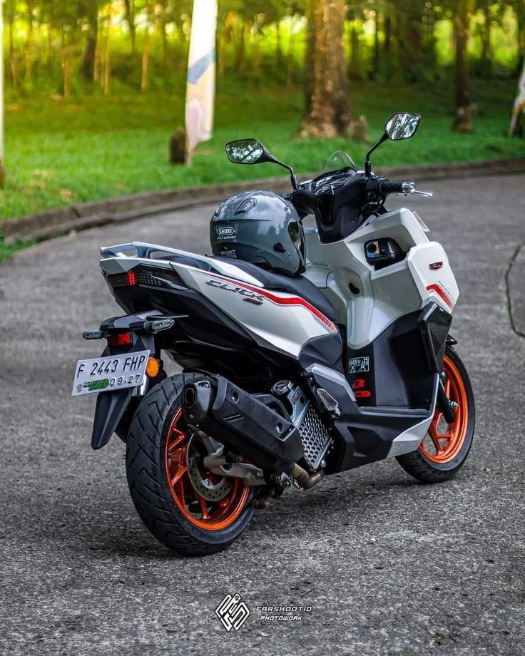 Inspirasi Modifikasi Honda Vario 160 Budget Pelajar Keren Maksimal Tanpa Bikin K