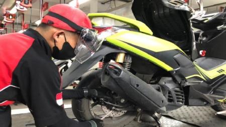merawat motor matic